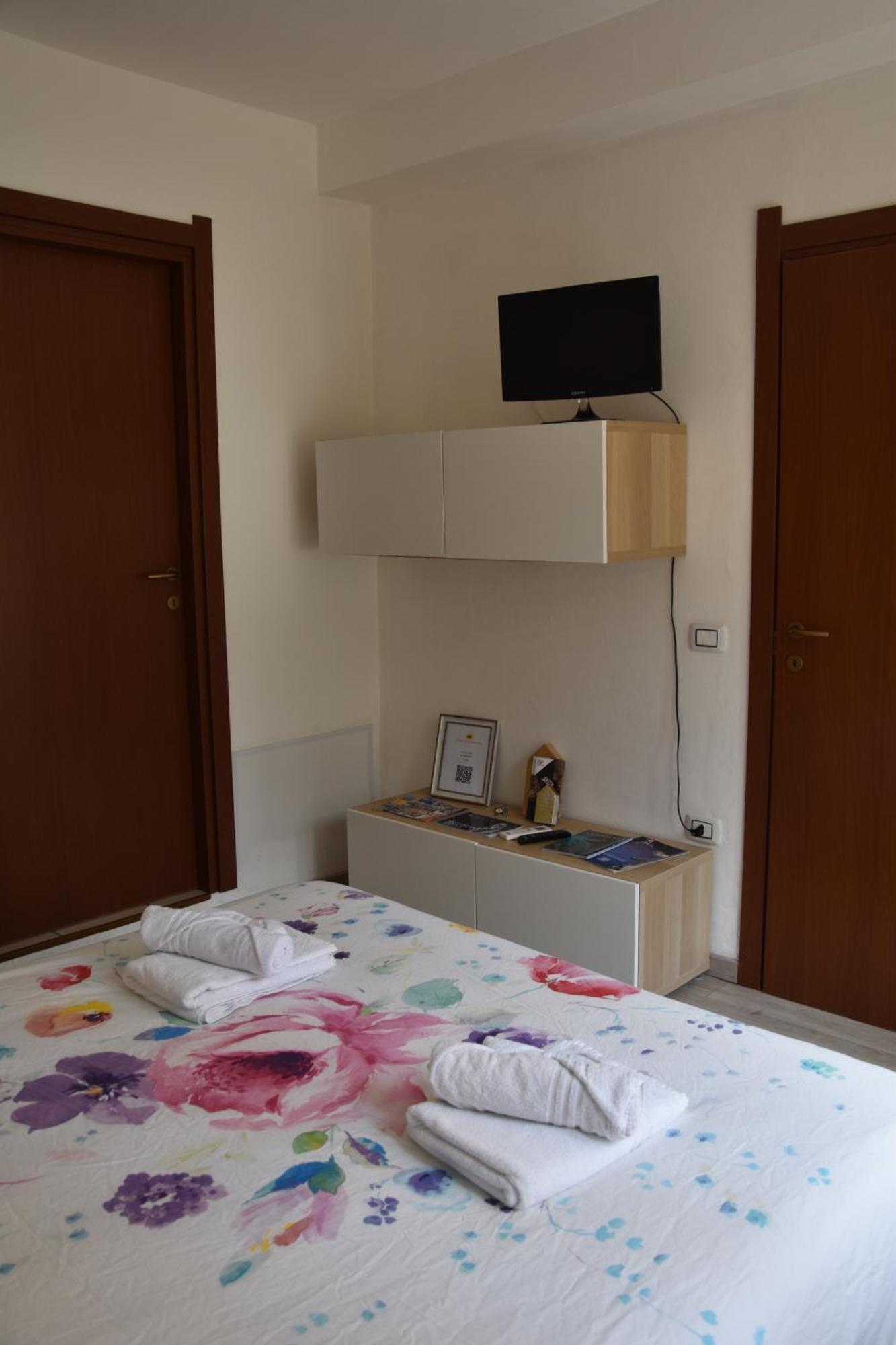 Il Girasole Apartment Iglesias Exterior photo